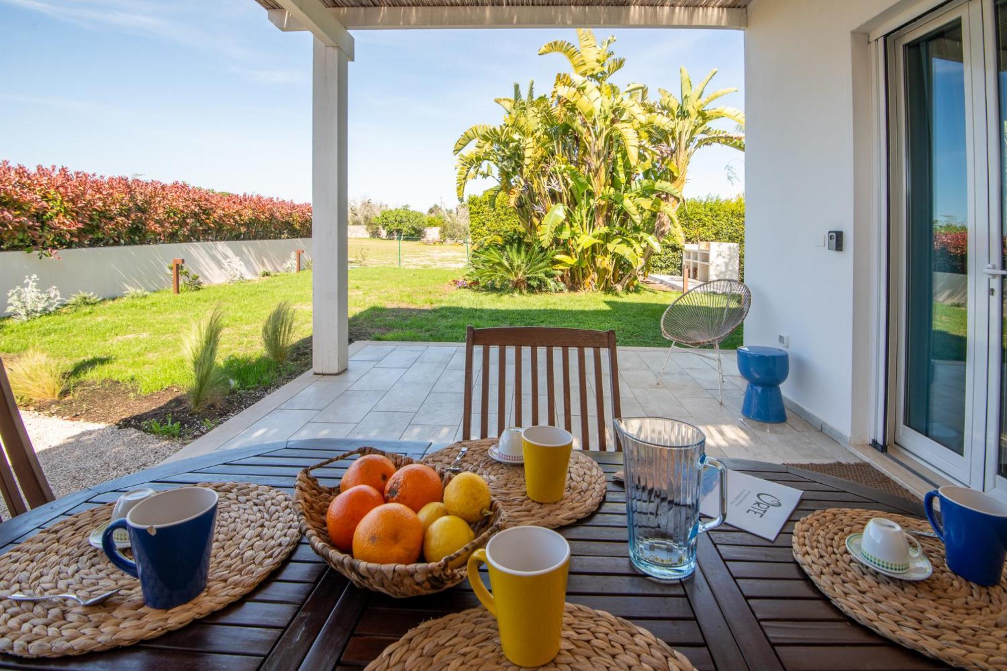 Villa Leomaris Torre dell'Orso Exteriör bild